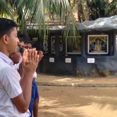 වෙසක් සතිය